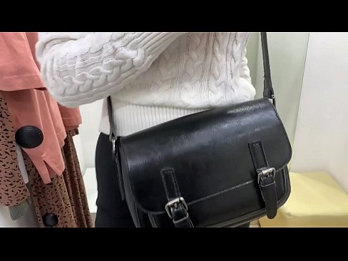 ❤️ Public masturbation sa batan-ong bitch FeralBerry nga adunay dildo sa fitting room ❤❌ super sex sa amon